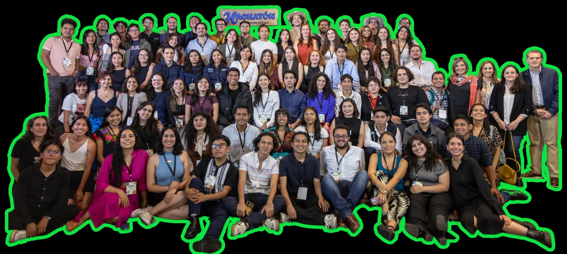 Juventudes de Hackers x Nuestro Futuro reunidas en el hackathon